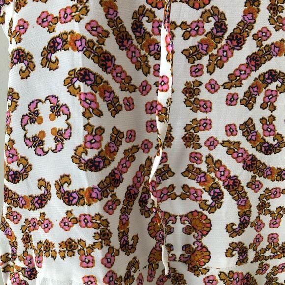 Nwt - Cupcake & Cashmere Floral Peplum Top - Picture 6 of 8